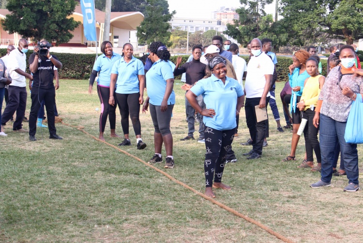 CHS women tug of war team in action.