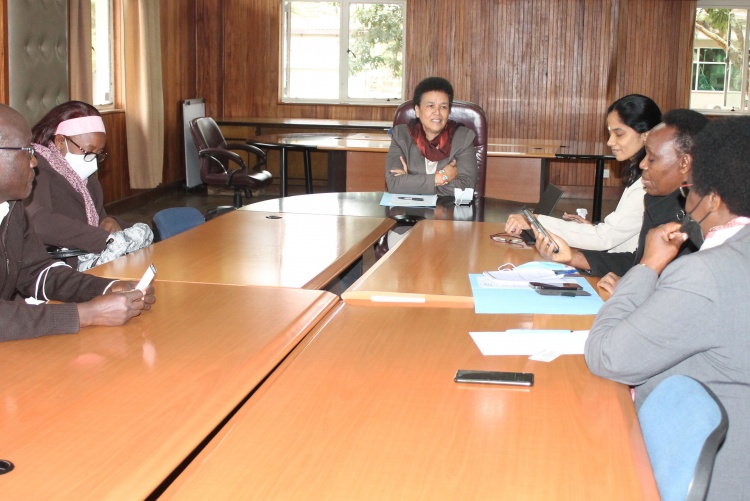 DEAN HOSTS PROF. ACHUTHAN FROM AMRITA UNIVERSITY