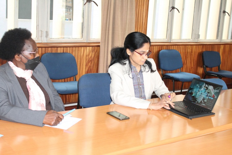 DEAN HOSTS PROF. ACHUTHAN FROM AMRITA UNIVERSITY