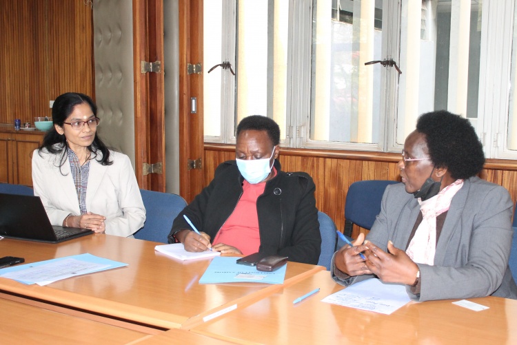 DEAN HOSTS PROF. ACHUTHAN FROM AMRITA UNIVERSITY