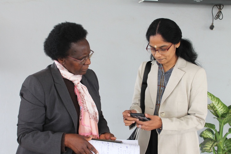 DEAN HOSTS PROF. ACHUTHAN FROM AMRITA UNIVERSITY