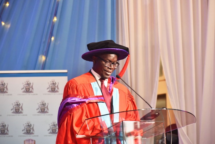Guest addressing the graduands 