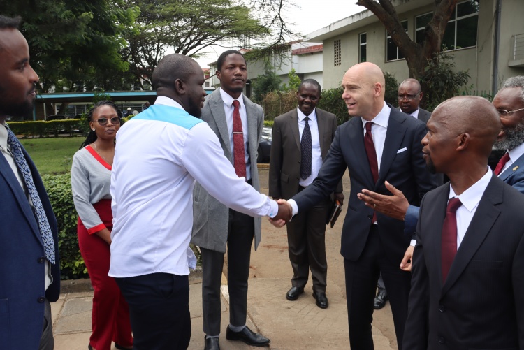 NEW CHANCELLOR'S VISIT 