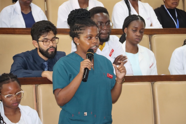 NEW CHANCELLOR'S VISIT 